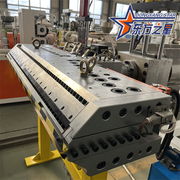 ​शीट मेटल प्रसंस्करण उपकरण शुरू करने से पहले डाई को कैसे समायोजित करें?