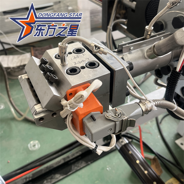 हाई स्पीड टीपीई वॉटरस्टॉप उत्पादन लाइन